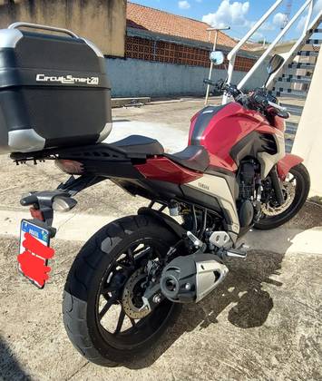 YAMAHA FZ25 FAZER ABS YAMAHA FZ25 FAZER ABS